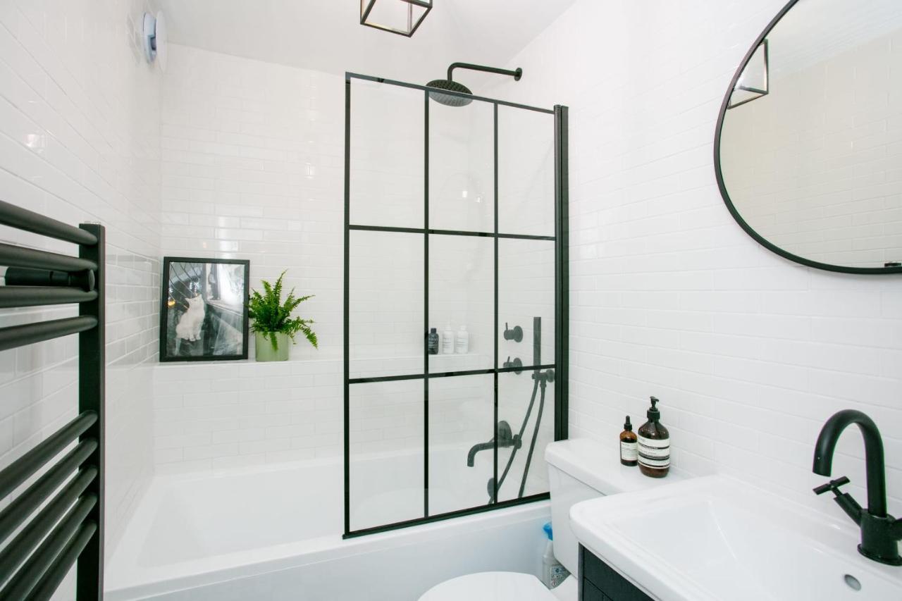 Modern Garden Apartment Camden London Exteriör bild